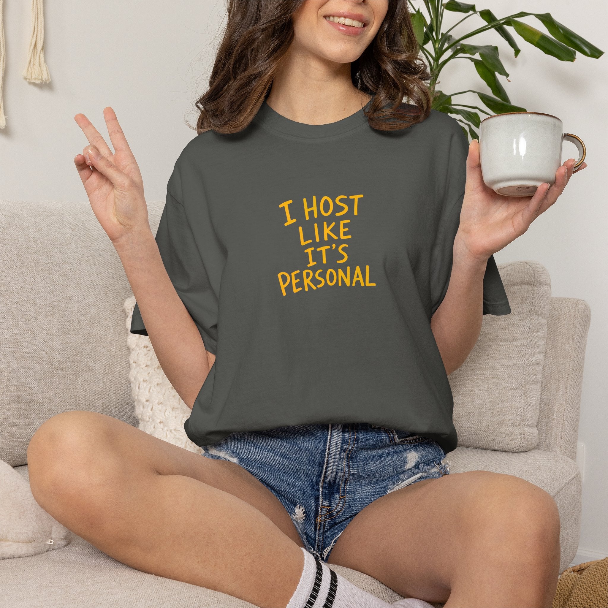 Hosting Graphic T-shirt